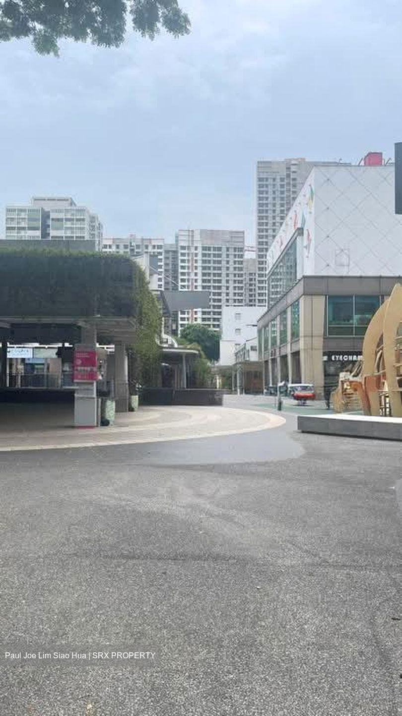 Ang Mo Kio Avenue 8 (D20), Shop House #563737671